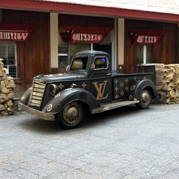 THING 2 - Picture 4 of 6